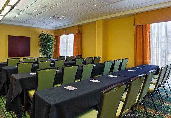 Fairfield Inn&suites Downtown Hotel