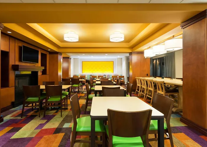 Fairfield Inn & Suites Louisville Downtown
