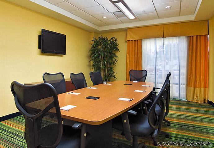 Fairfield & Downtown Hotel 3*